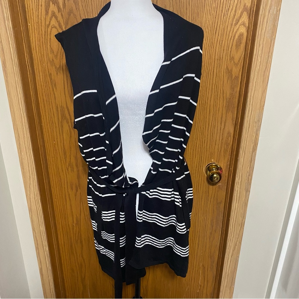 Vest cardigan waterfall style with detachable belt